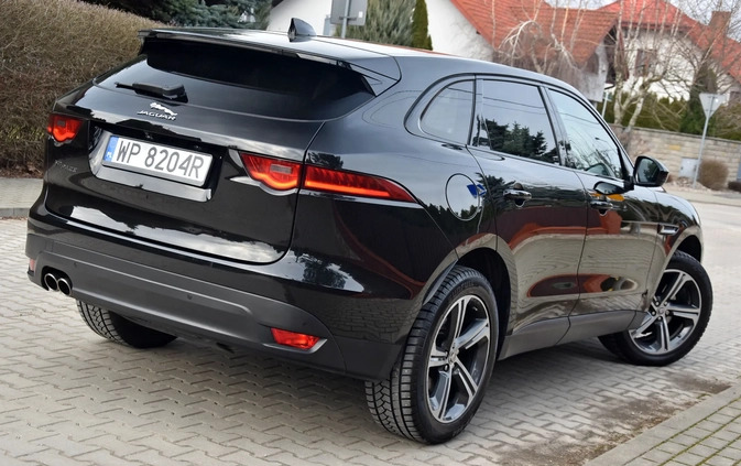 Jaguar F-Pace cena 110999 przebieg: 151000, rok produkcji 2016 z Płock małe 742